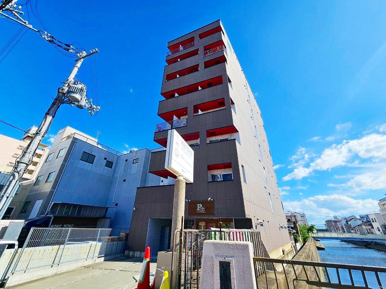 アウラ新深江の外観