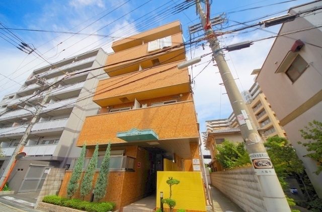 ベルシティ鶴見の外観