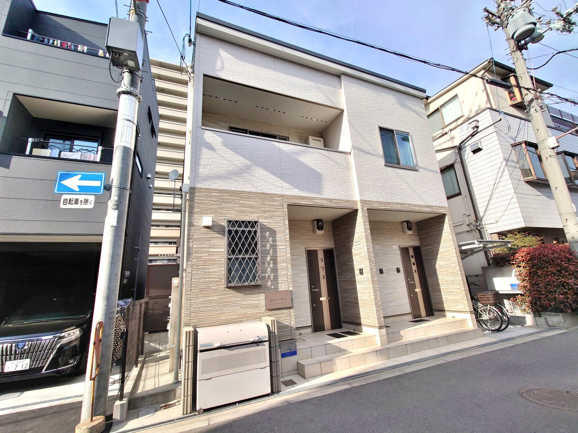 キャトルレーヴの外観