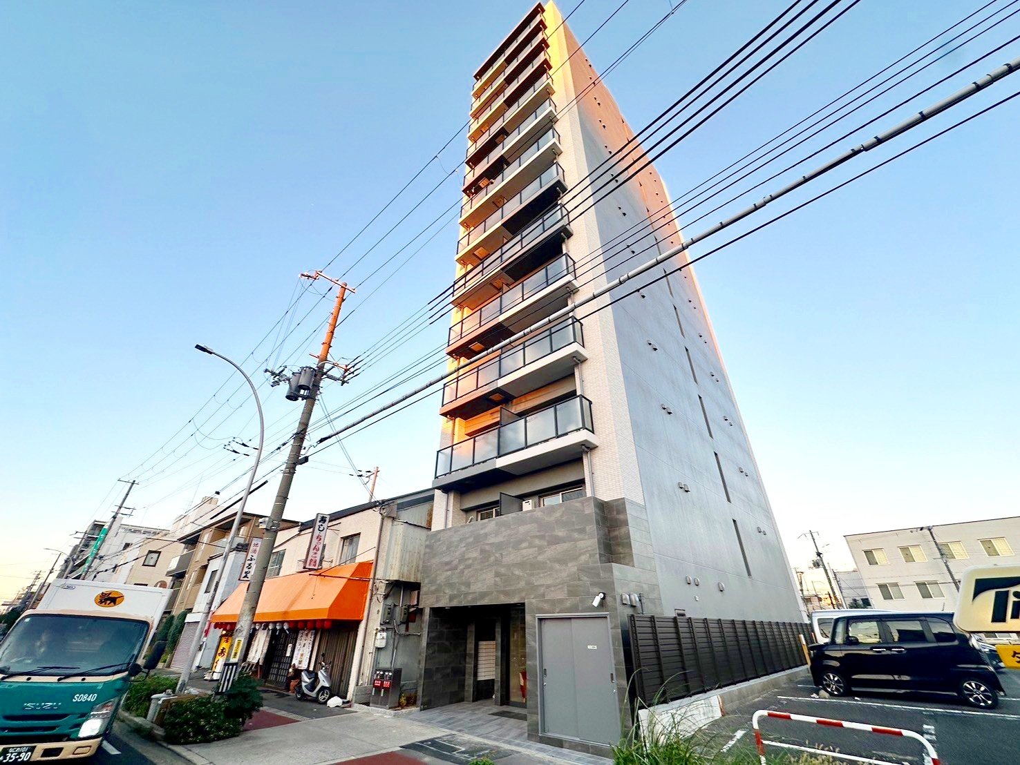 エグゼ大阪城イーストの外観