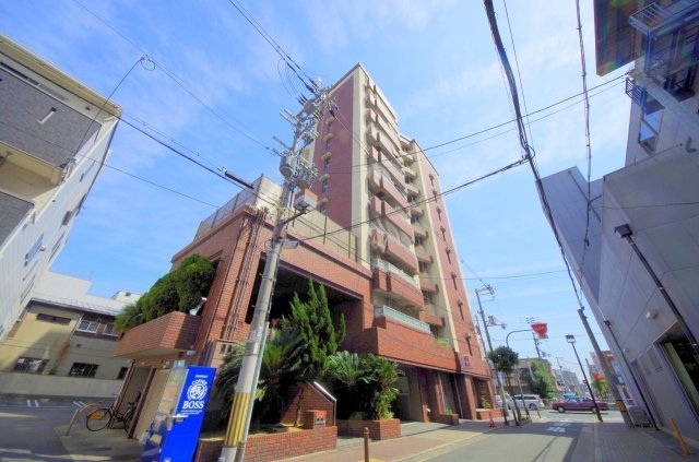 エスティライフ新森古市の外観