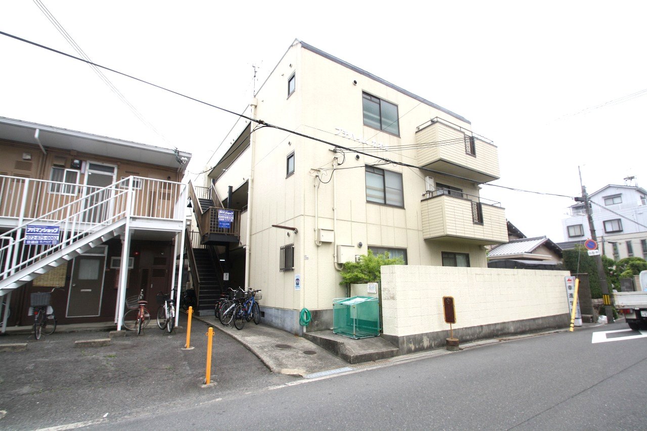 プチハイム薫の外観