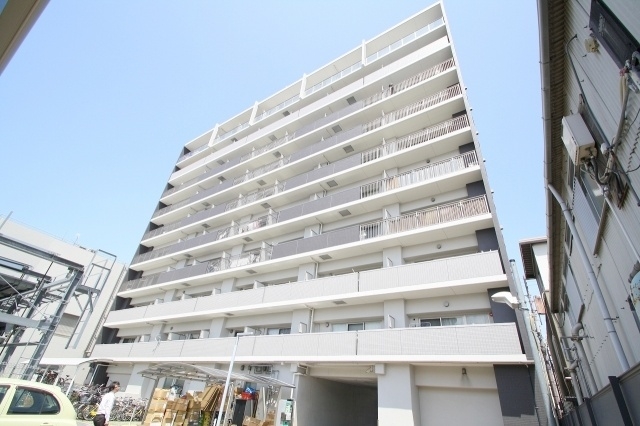 レジディア城北公園通(旧サムティ城北公園通)の外観