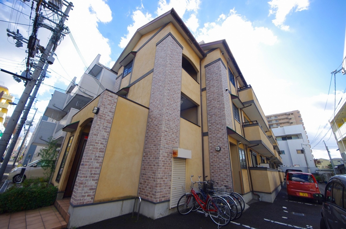 アンスプランドゥール　の外観