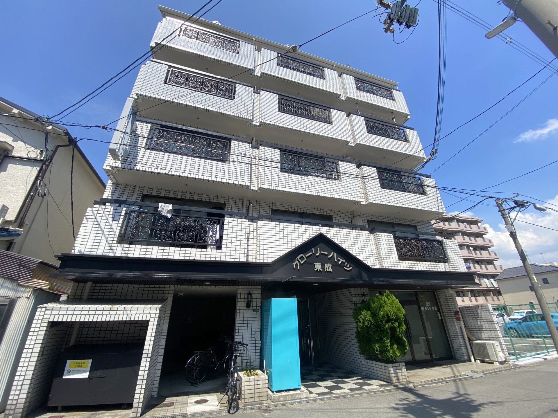 グローリーハイツ東成の外観