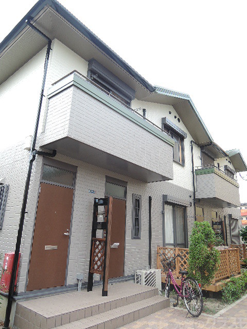 ラークブリエ南