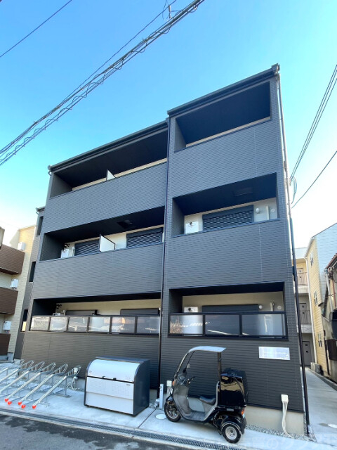 セレニティ出雲町A棟