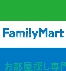 ファミリーマート萱島駅前店 566m