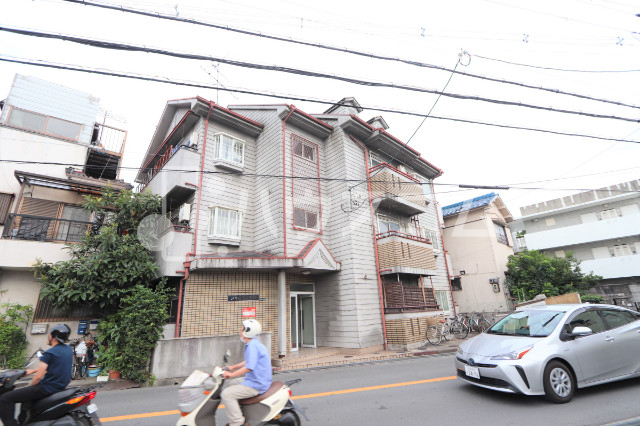 シャルマン南野