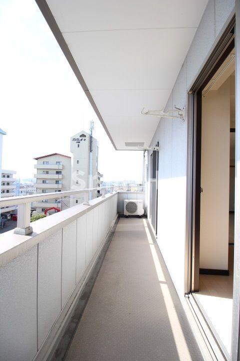 バルコニー バルコニー