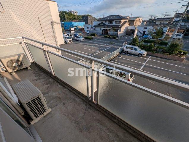 バルコニー バルコニー