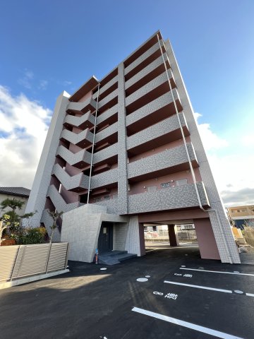 岡山市北区野田４丁目の賃貸マンションの外観