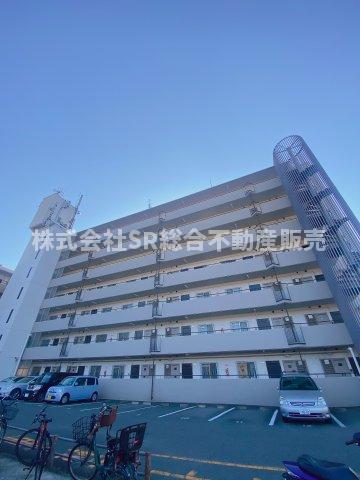 若草ハイツ　B棟の外観
