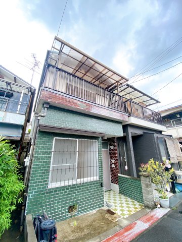 六万寺町3丁目貸家の外観