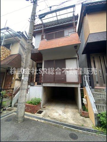 六万寺町2丁目貸家の外観