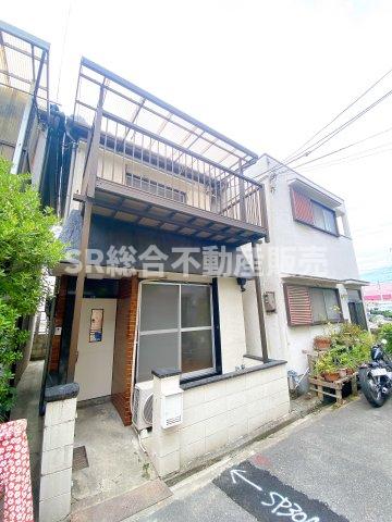 稲葉3丁目貸家の外観