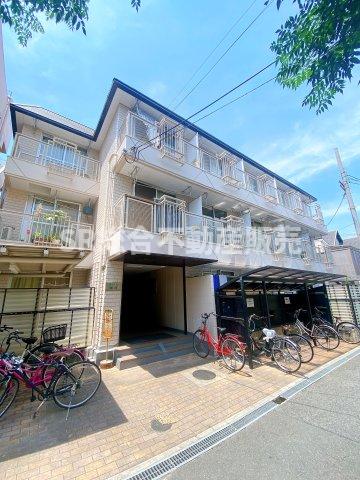 メゾン朝日八戸ノ里 UBの外観