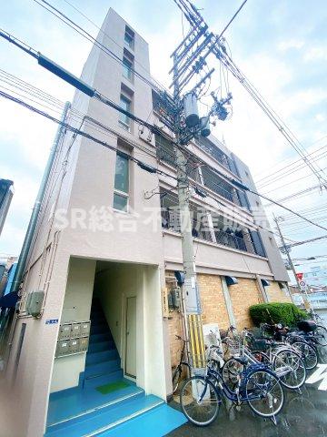 ニュー高井田マンションの外観