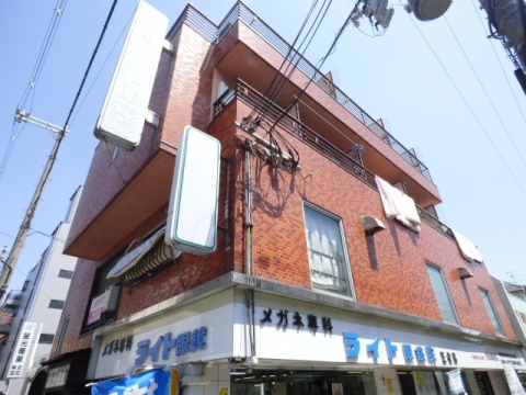 ロイヤル摂津の外観
