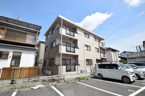 レスカル・ヨシダの外観