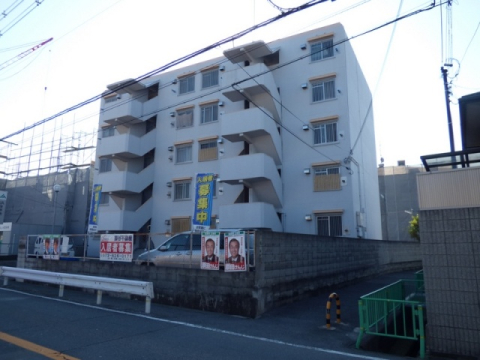 中津ハイツ78の外観