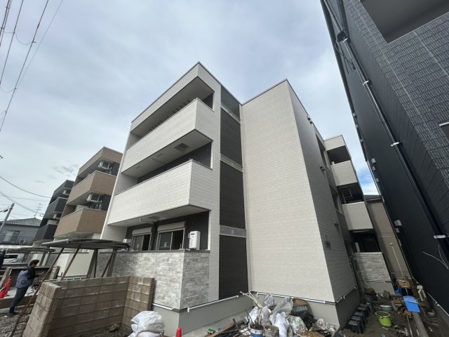 フジパレス沢良宜東Ⅲ番館の外観