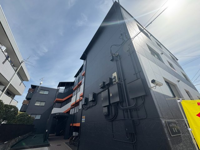 HACHIBUSE高槻の外観