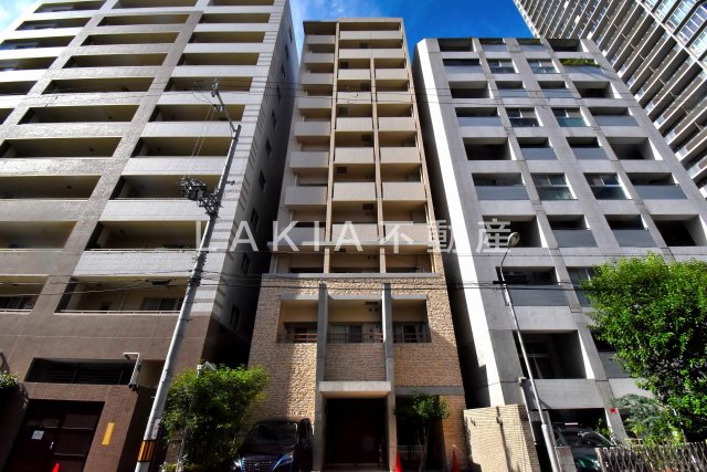 レジュールアッシュ心斎橋LUXE