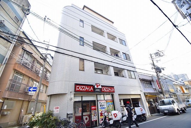 大阪市福島区福島３丁目の賃貸マンション