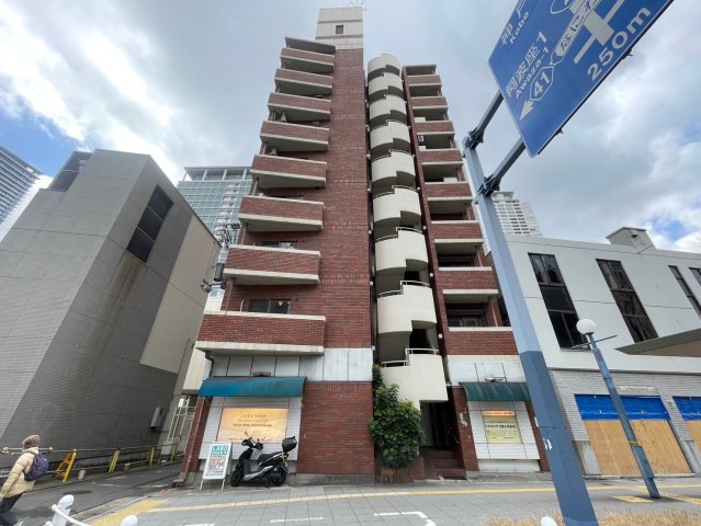 E.Aブルッケンハウス