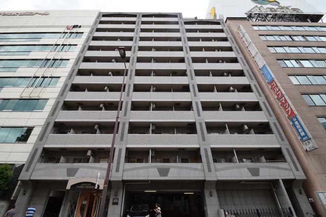 エスリード難波駅前