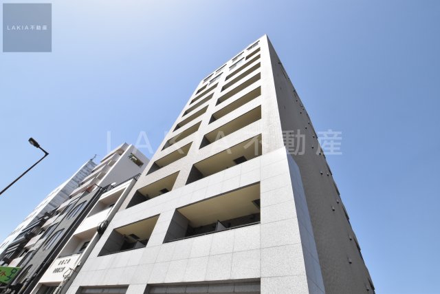 ソレアードトレスなんばWEST