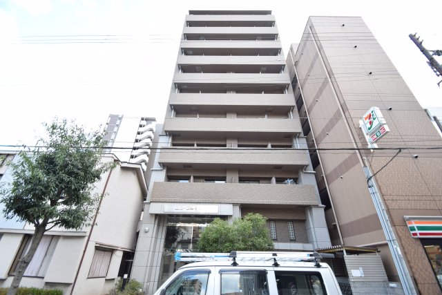 ユニーブル靭公園