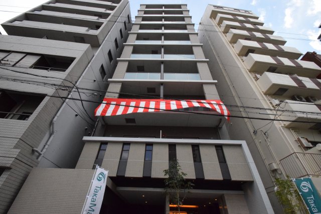 ディオスカーボ難波