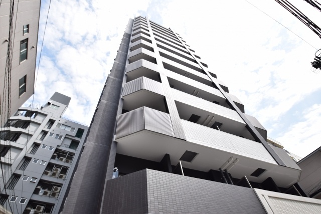 ジュネーゼグラン難波ミラージュ