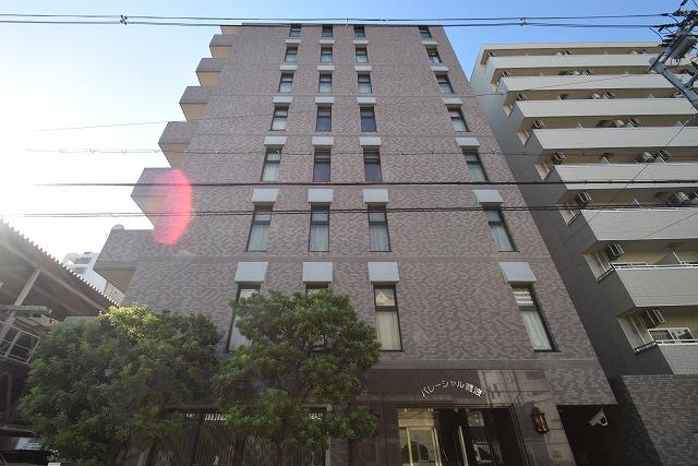 パレーシャル難波