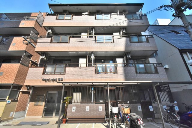 グランソレイユ福島