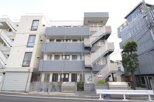 リブリ・陣屋の外観