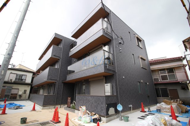 川崎市高津区下野毛３丁目の賃貸アパートの外観