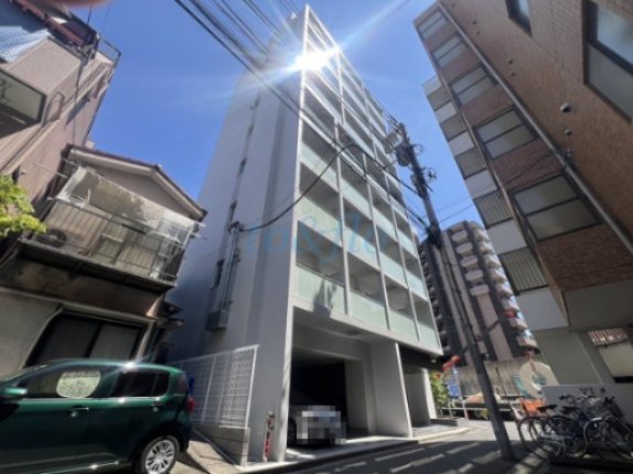 エストゥルース武蔵小杉の外観