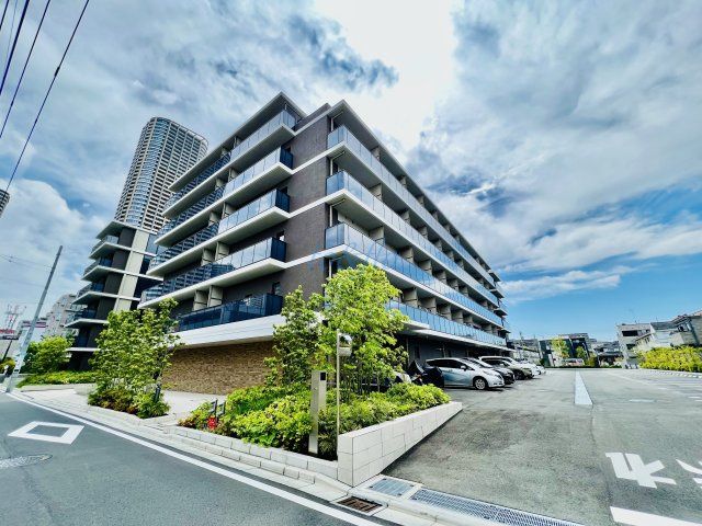 ラティエラ武蔵小杉の外観