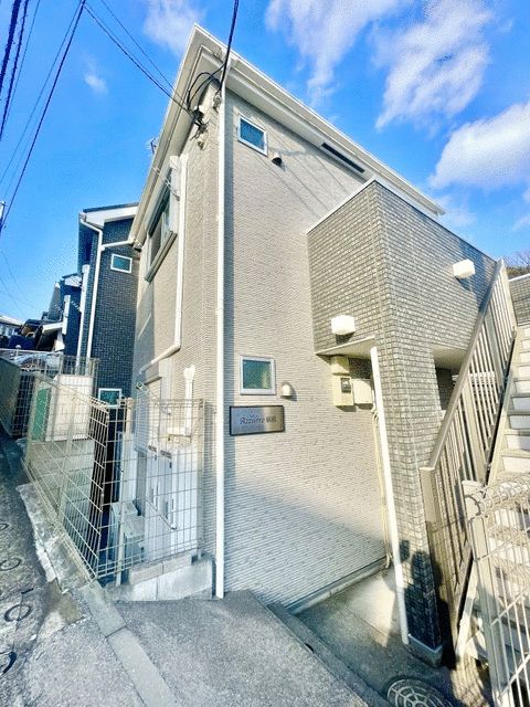 アズーロ綱島の外観