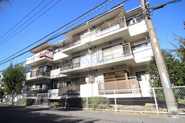 川崎市宮前区有馬６丁目の賃貸マンションの外観