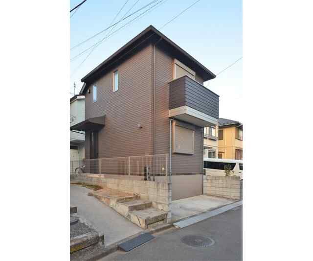 港北区大曽根３丁目戸建