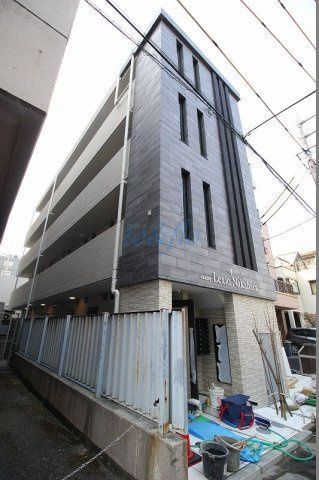 アザーレ・レクシオ中原の外観