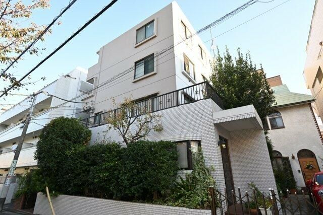 日吉パールハイツの外観
