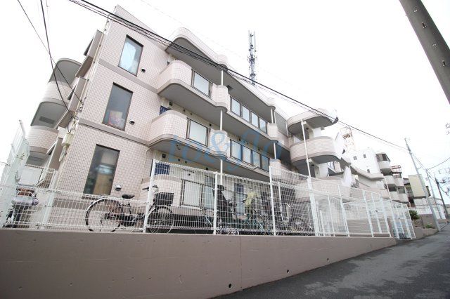 メゾンド野川の外観