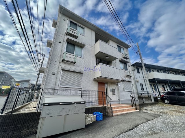 川崎市宮前区有馬６丁目の賃貸アパートの外観