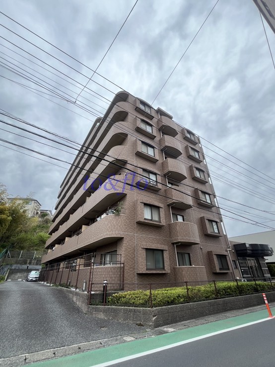 ファーロの外観