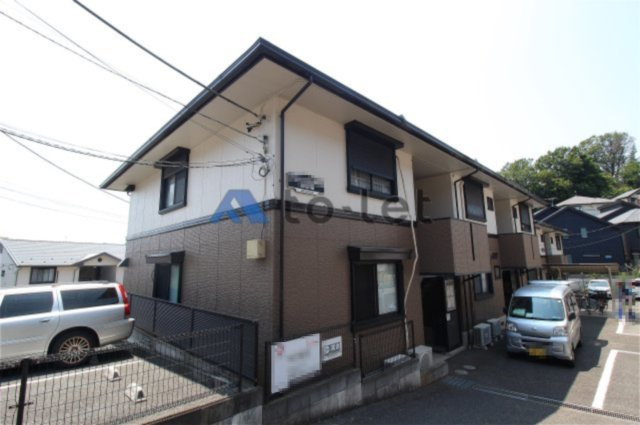 横浜市港北区日吉本町２丁目の賃貸アパートの外観